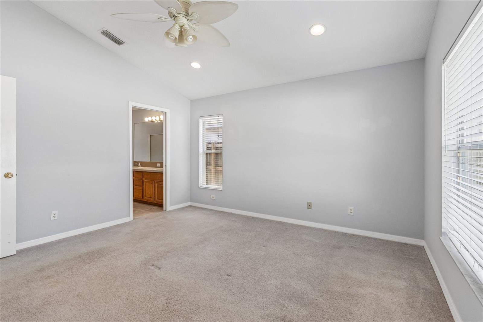 VALENCIA GARDENS PHASE ONE - Residential