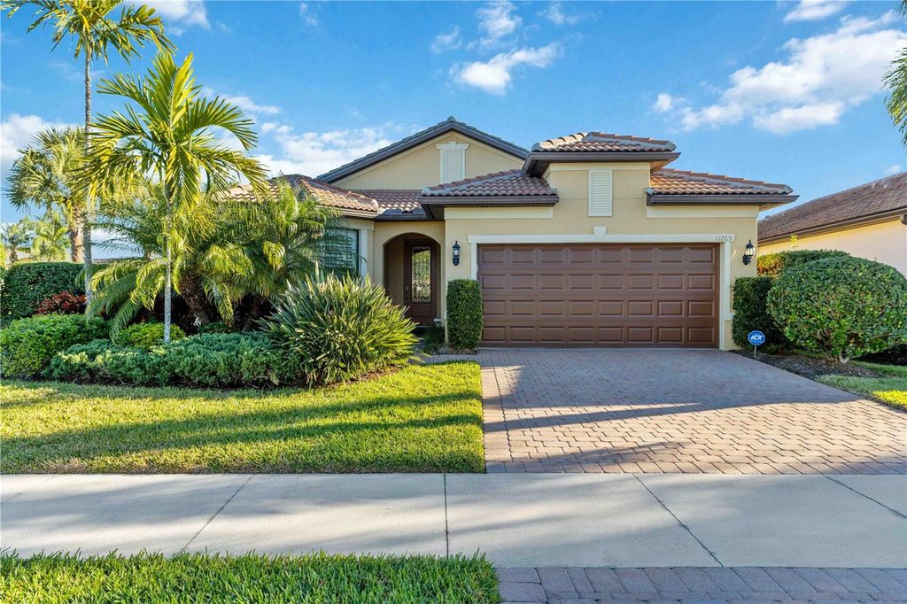 Photo of 11265 Sandhill Preserve Drive, Sarasota, FL 34238 (MLS # A4678834)