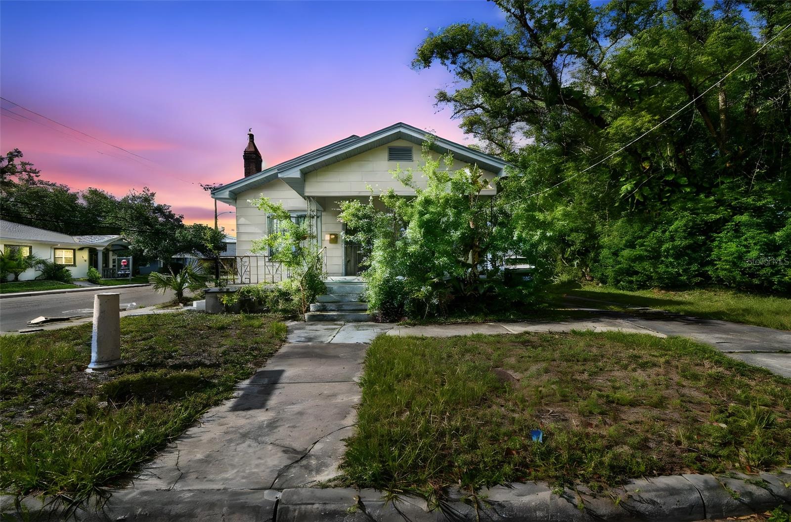 RIVERSIDE NORTH - Residential