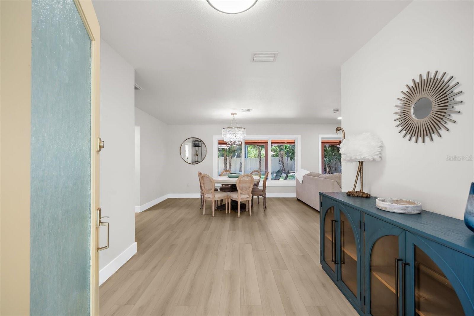 MANDALAY REP OF BLK 25 - Residential