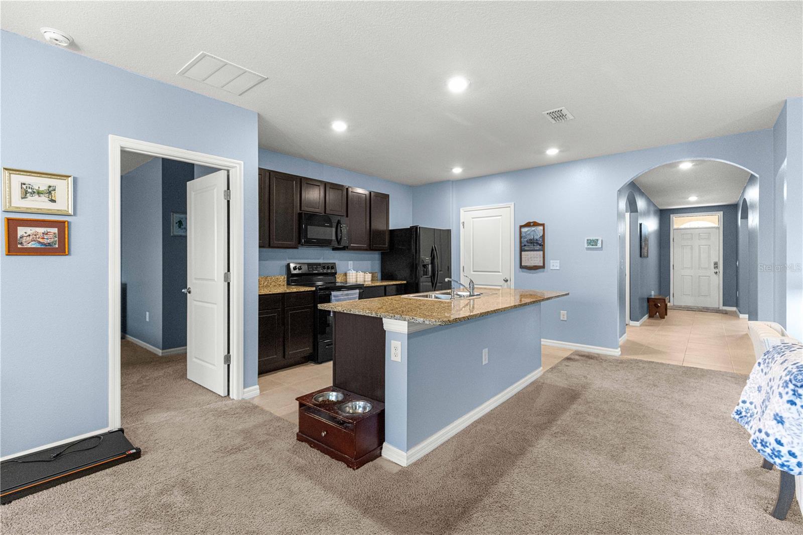 LAKE DIAMOND NORTH - Residential