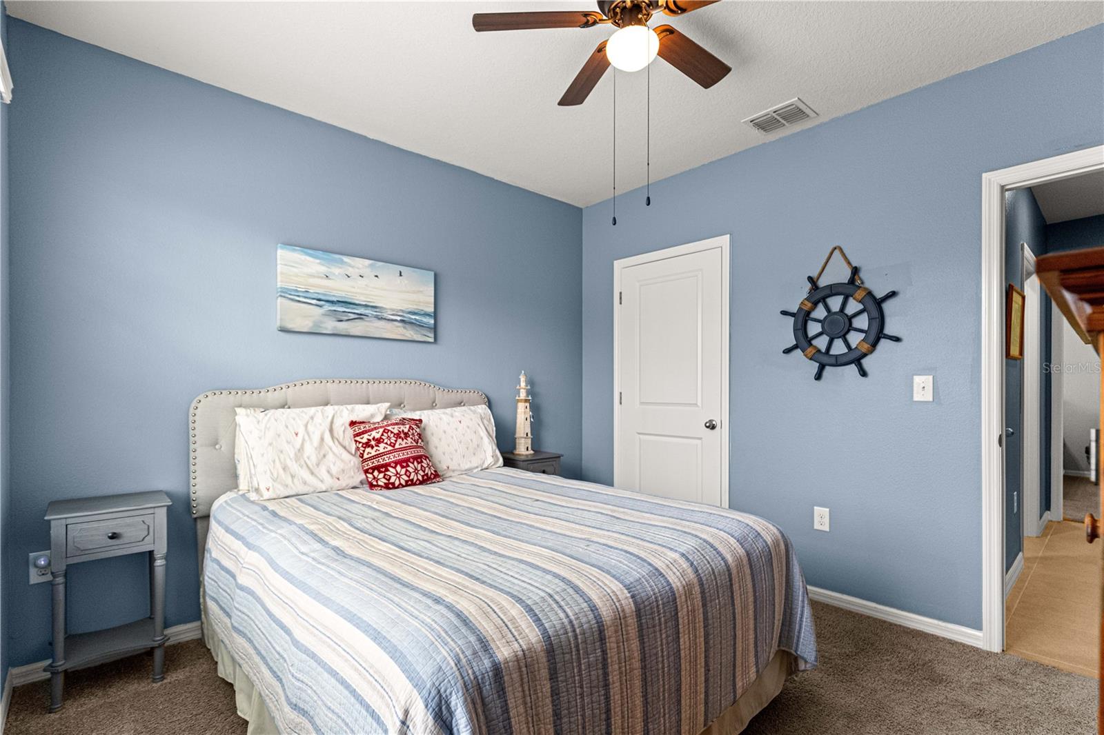 LAKE DIAMOND NORTH - Residential