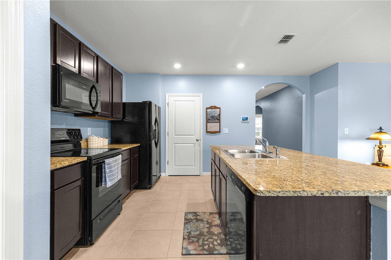 LAKE DIAMOND NORTH - Residential