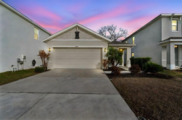 5221 HILLSIDE MEADOW PL, TAMPA, FL 33610 - Image e2db19362bd9ba935a6bdaf7b31a9aef/3359445184