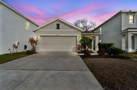 Photo of 5221 Hillside Meadow Place, Tampa, FL 33610 (MLS # TB8476014)