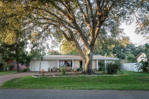127 BERKSHIRE LANE PALM COAST FL 32137