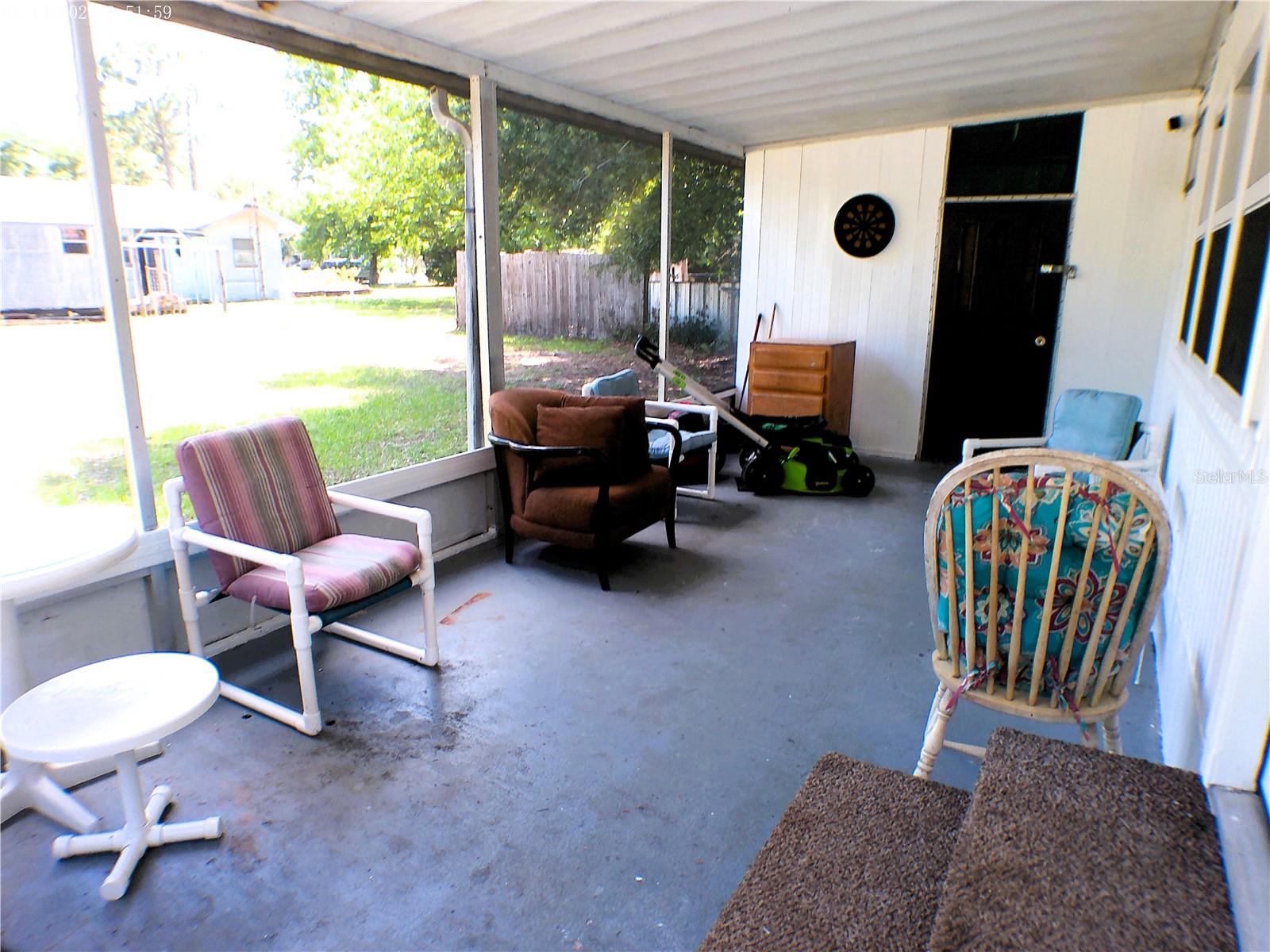 SMITH LAKE VILLAGE - Residential