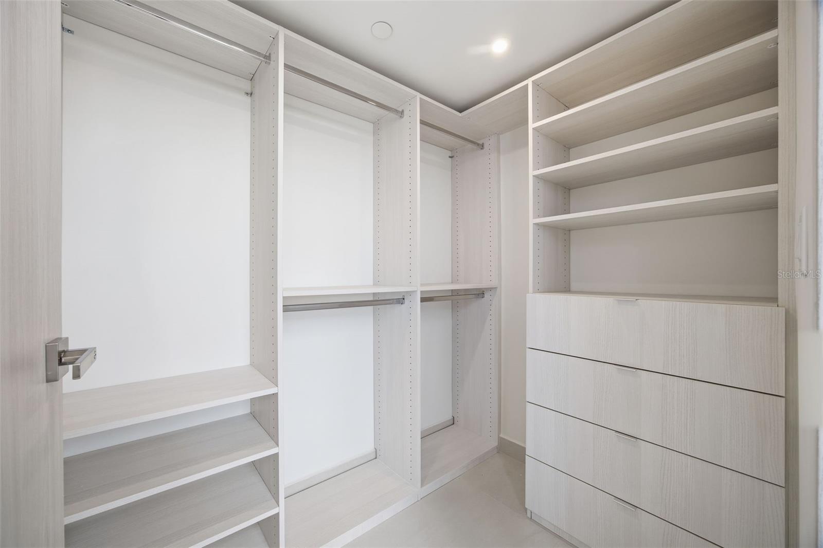 CONDADO BLU - Residential