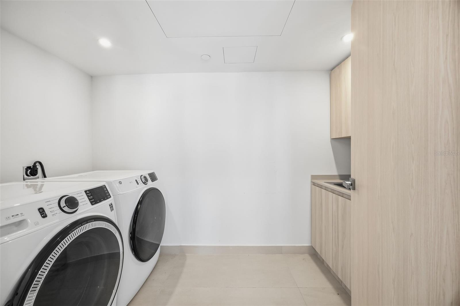 CONDADO BLU - Residential