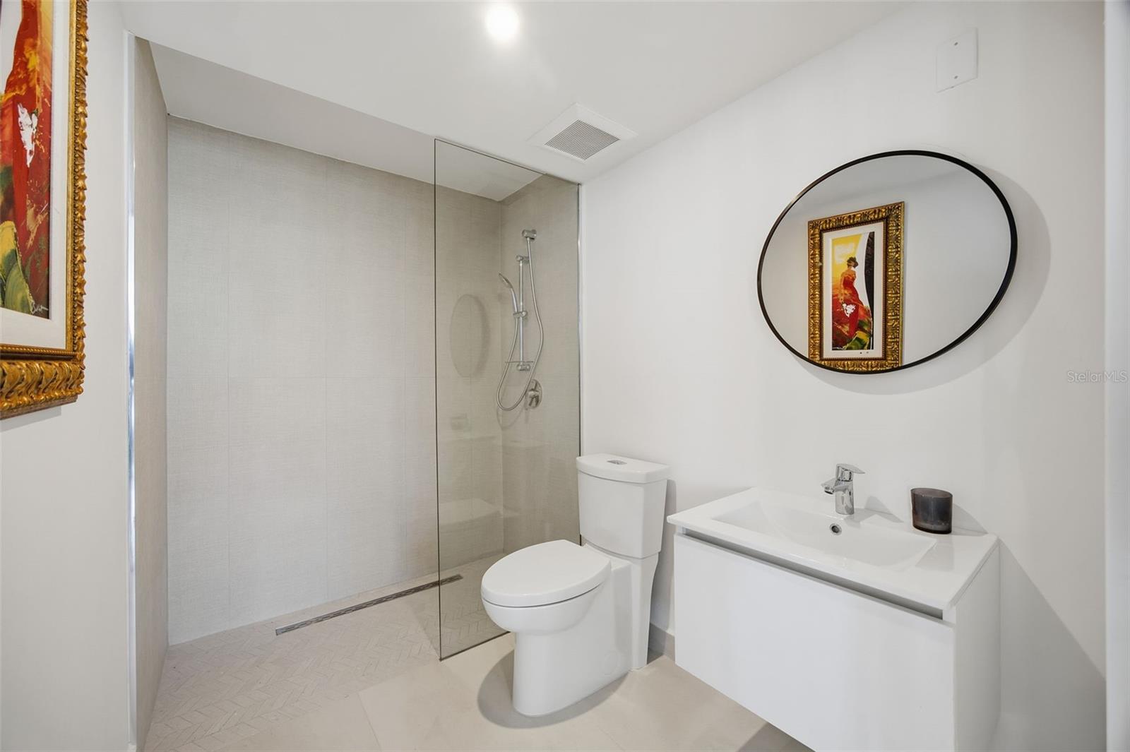 CONDADO BLU - Residential