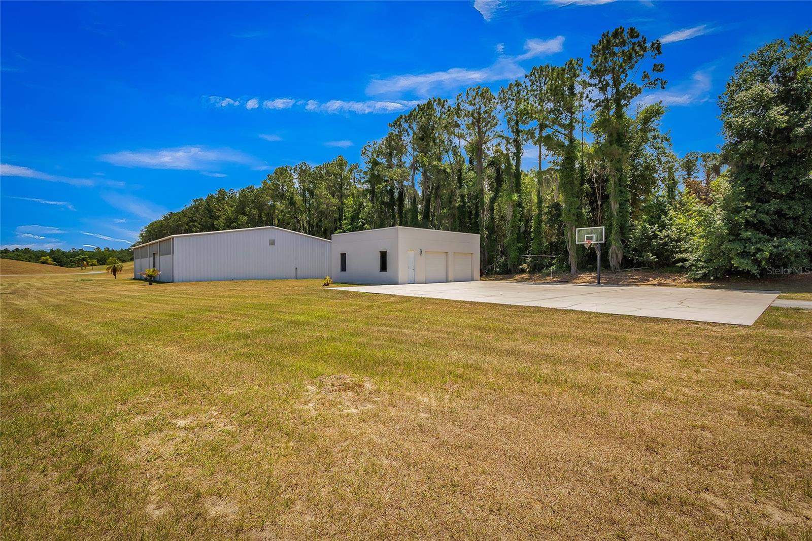 LAKE HARRIS HIGHLANDS SUB - Residential