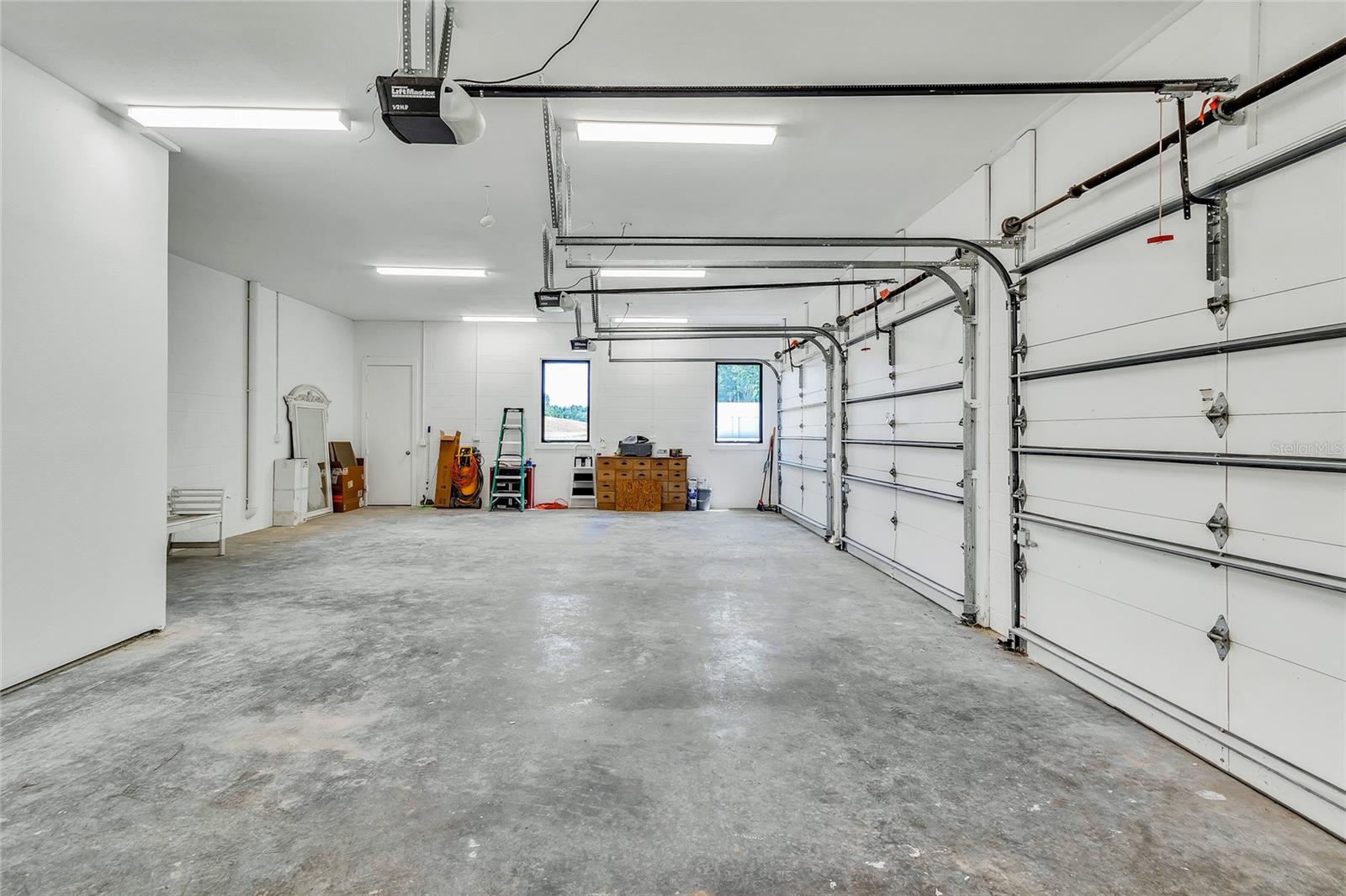 LAKE HARRIS HIGHLANDS SUB - Residential