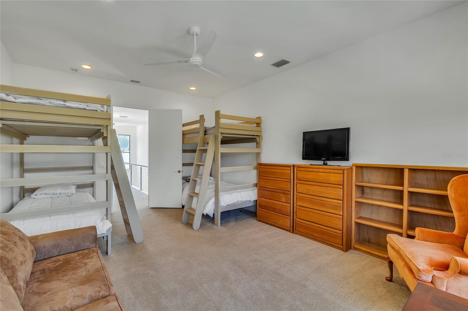 LAKE HARRIS HIGHLANDS SUB - Residential