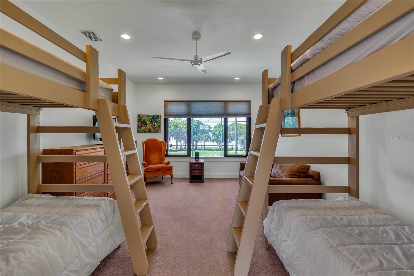 LAKE HARRIS HIGHLANDS SUB - Residential