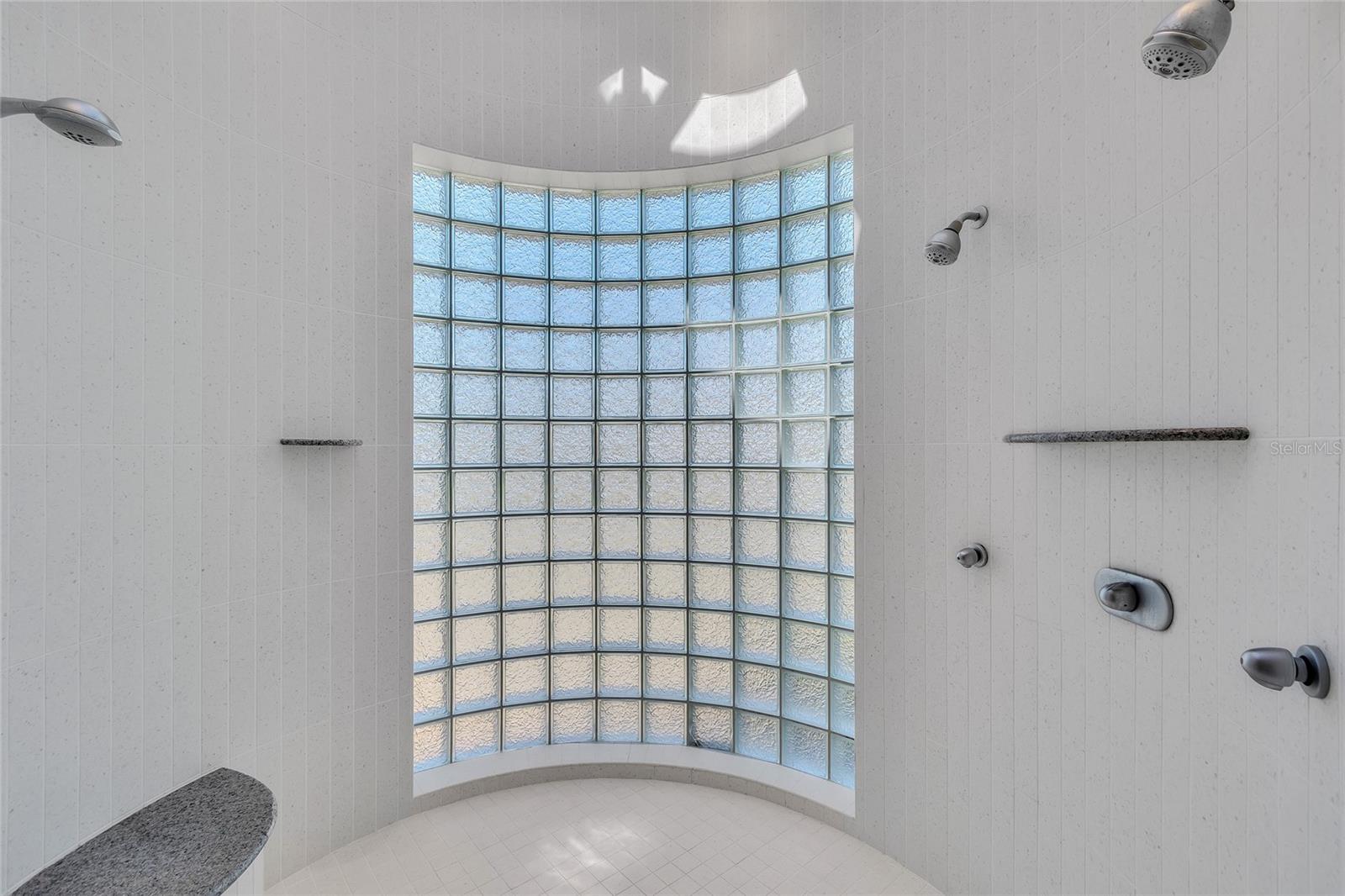 LAKE HARRIS HIGHLANDS SUB - Residential