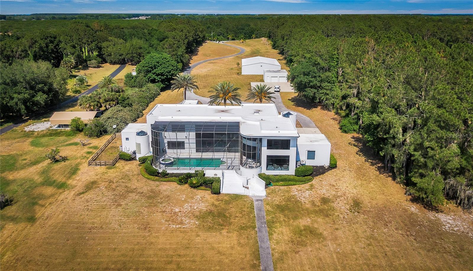 LAKE HARRIS HIGHLANDS SUB - Residential