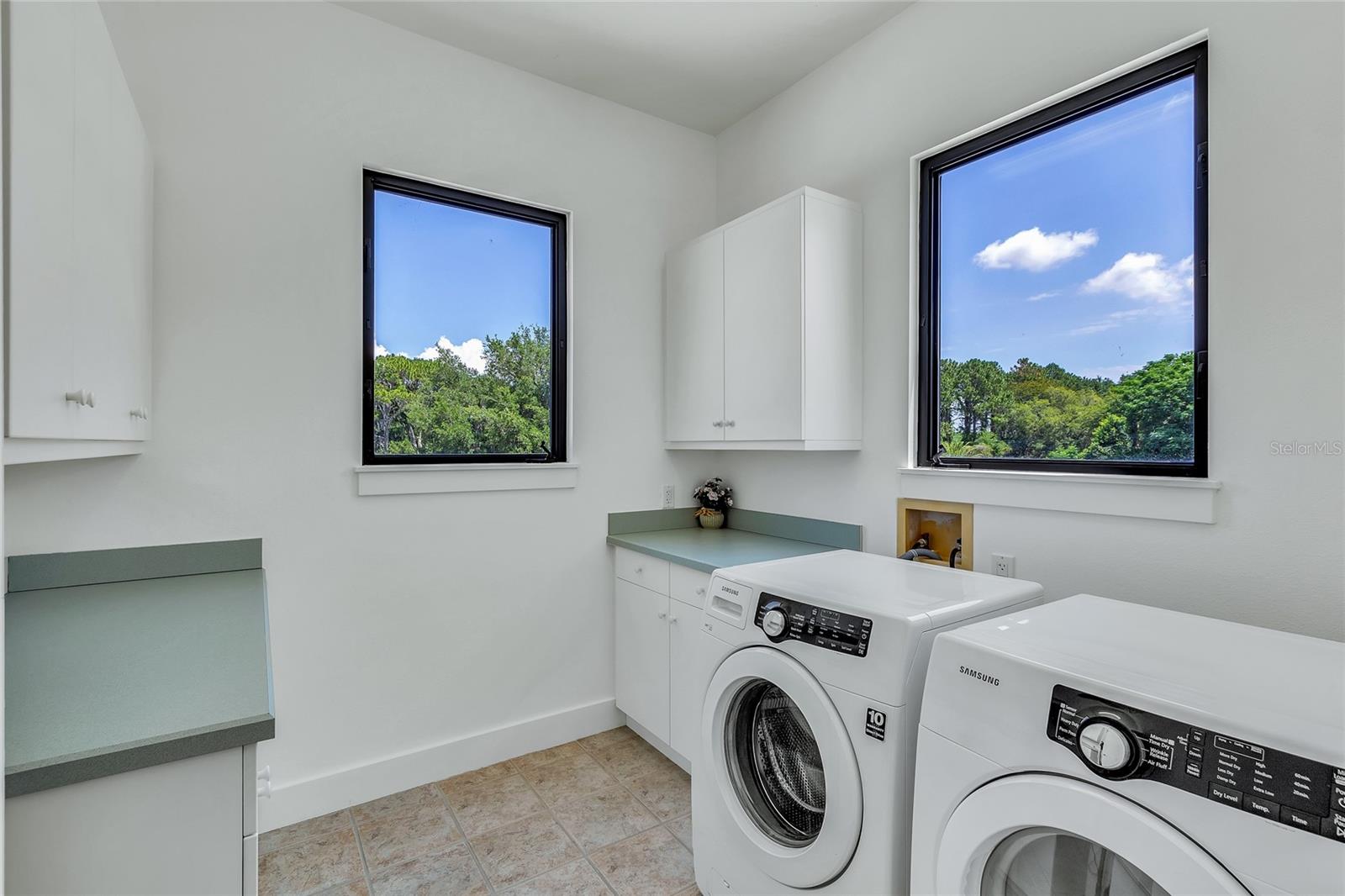 LAKE HARRIS HIGHLANDS SUB - Residential