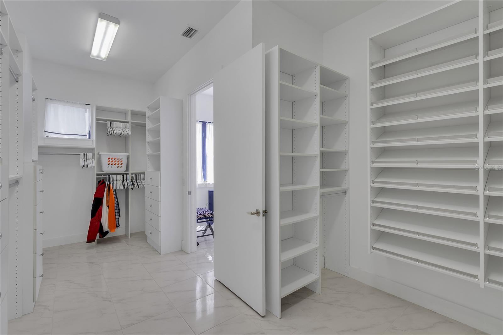 LAKE HARRIS HIGHLANDS SUB - Residential