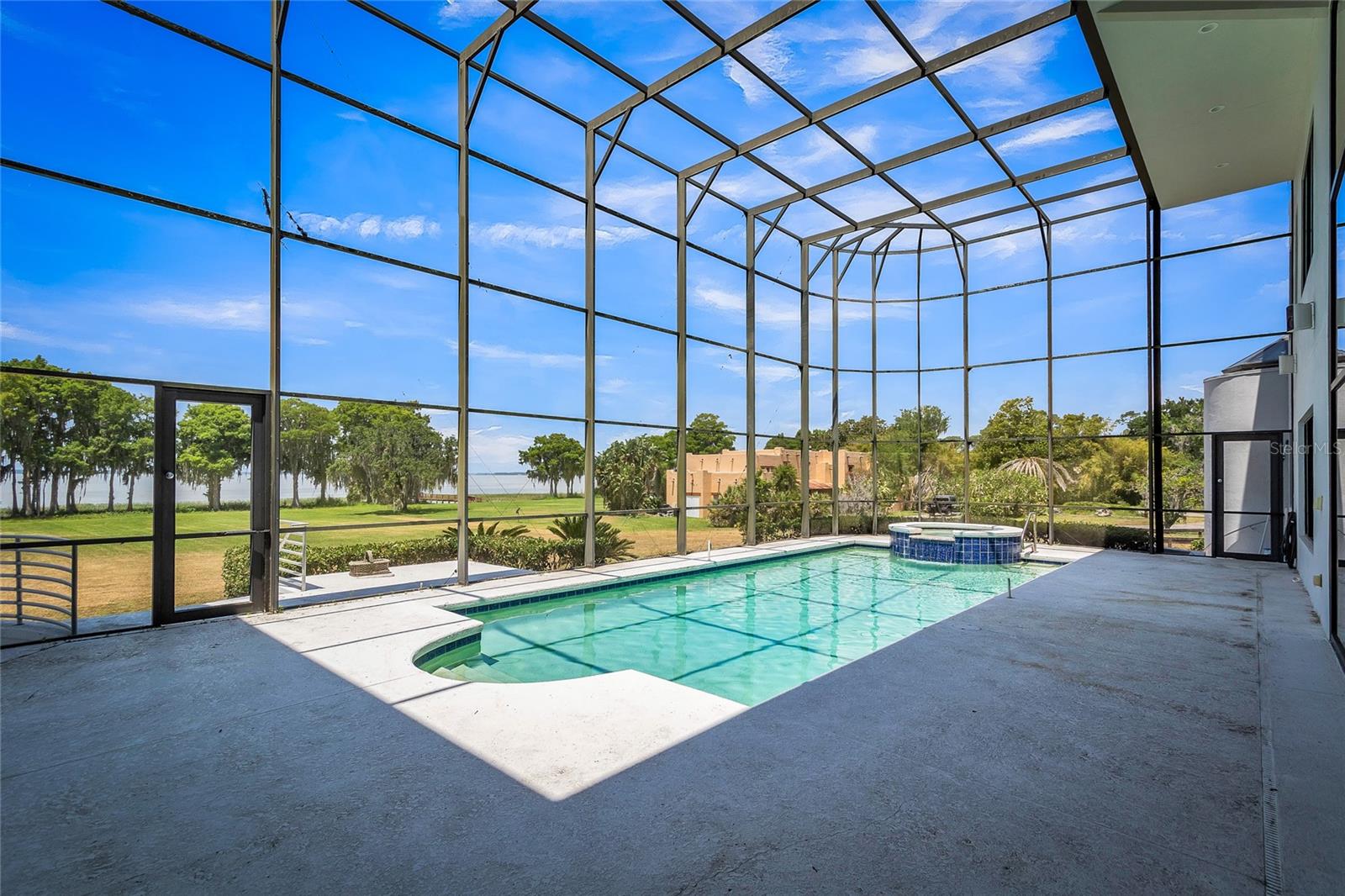 LAKE HARRIS HIGHLANDS SUB - Residential