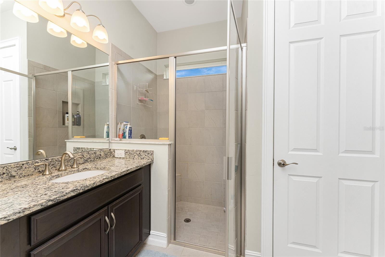 RIVER CLUB - Residential