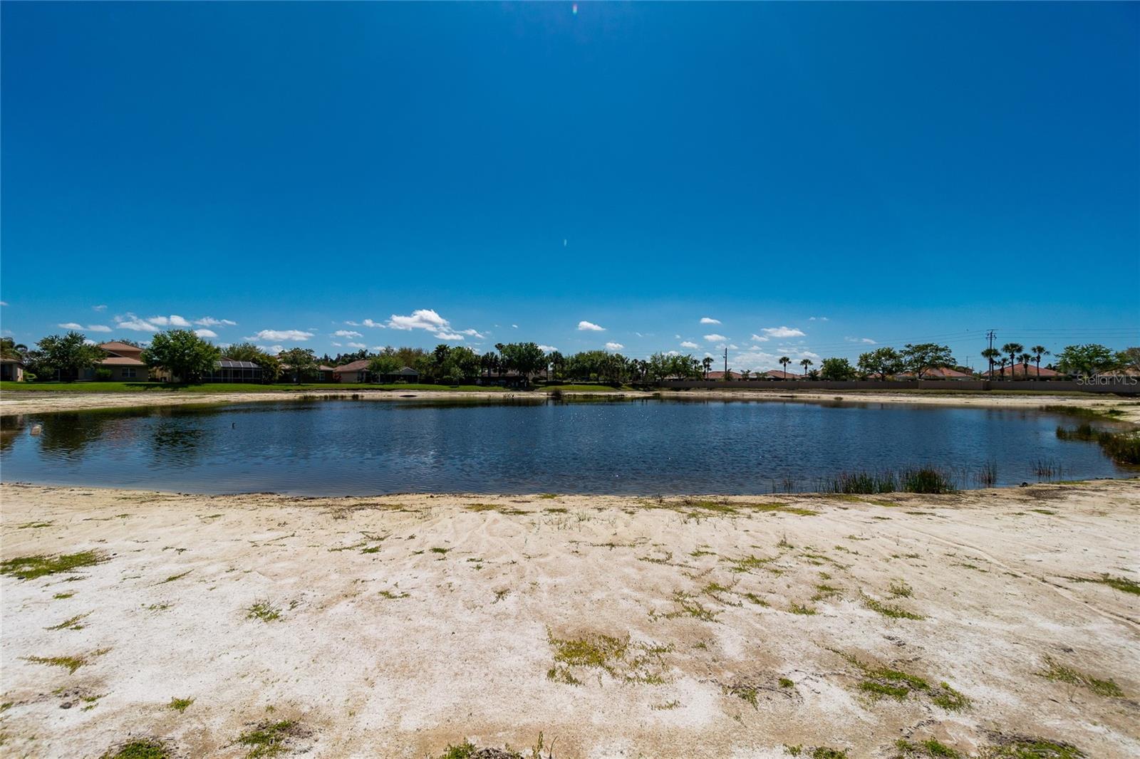 RIVER CLUB - Residential