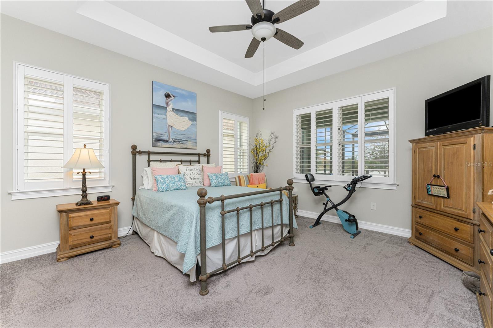 RIVER CLUB - Residential