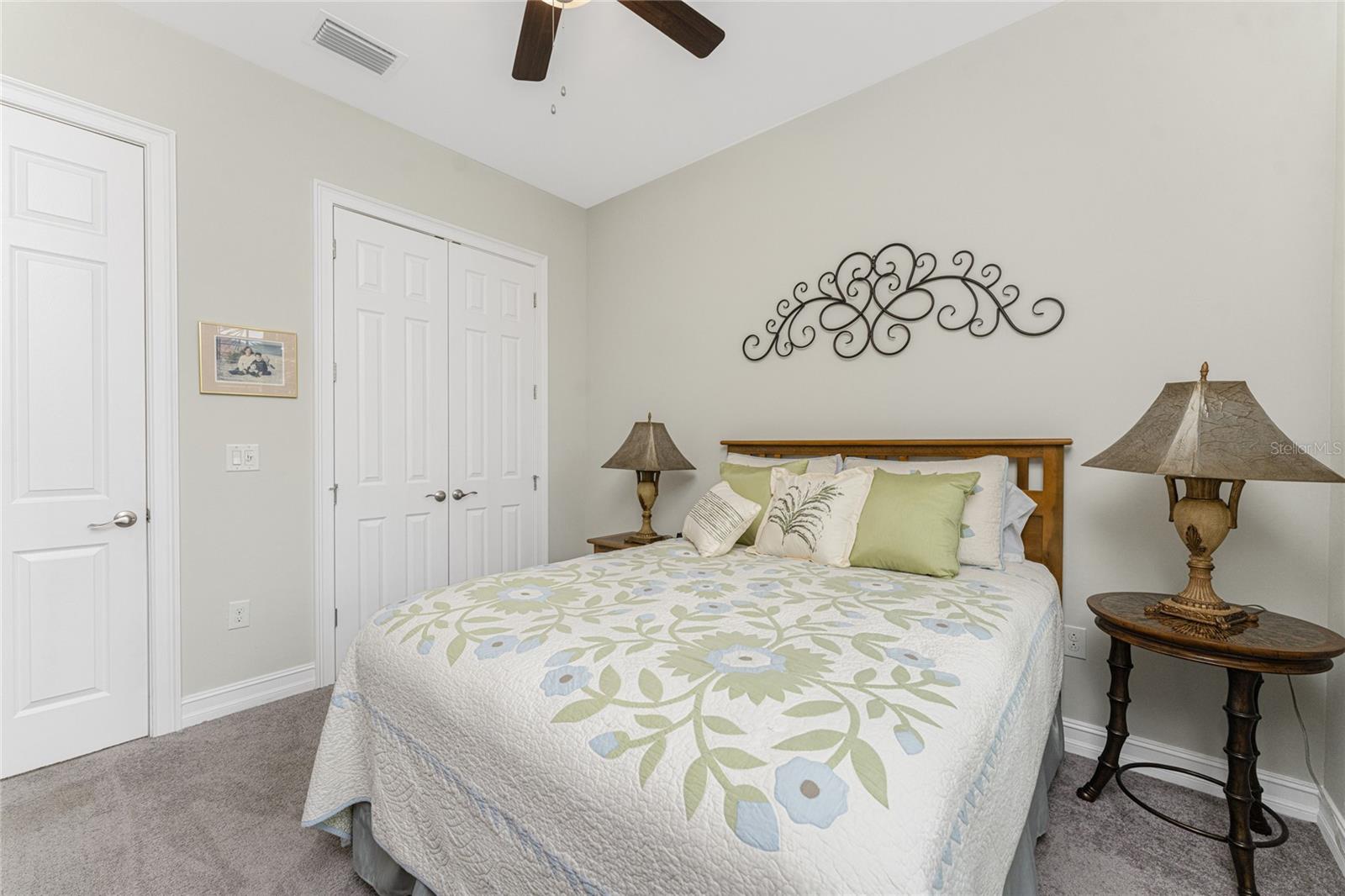 RIVER CLUB - Residential