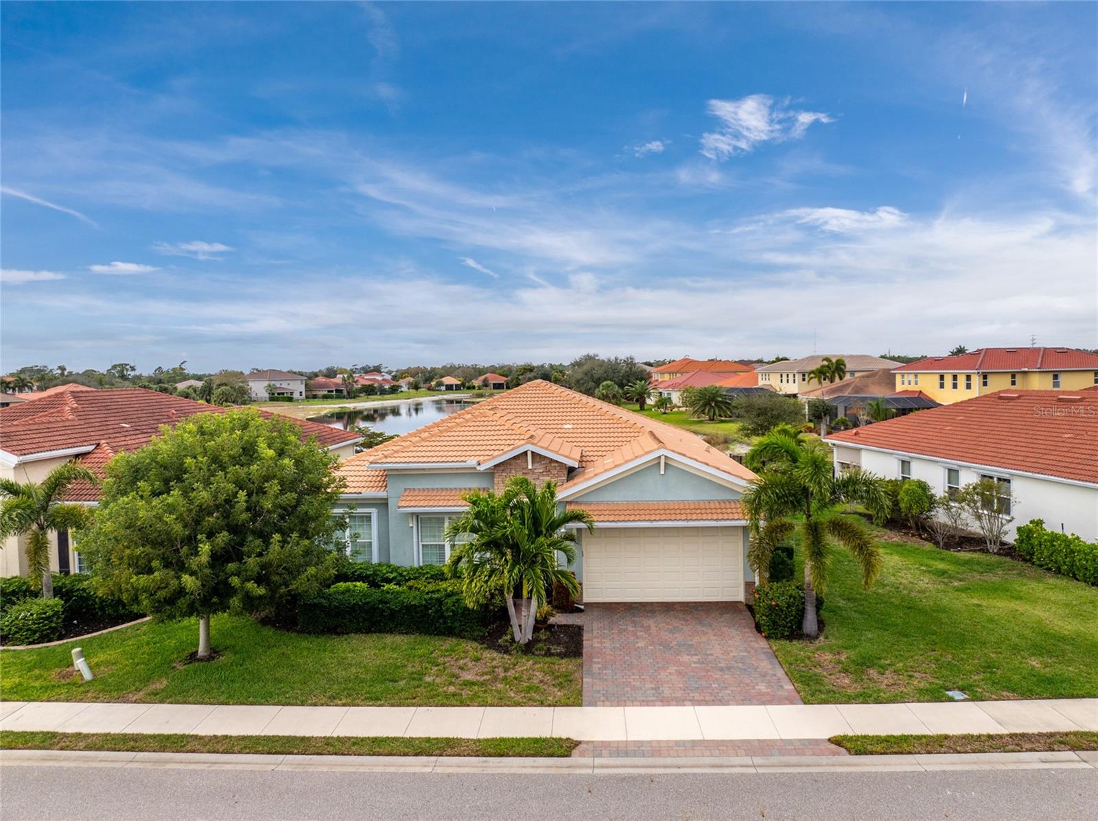 RIVER CLUB - Residential