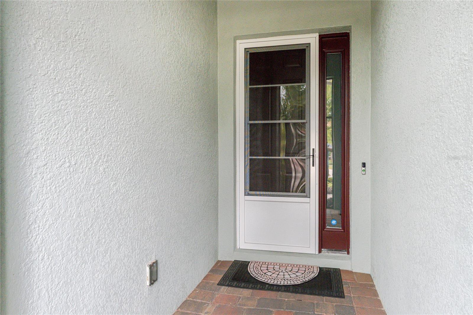 RIVER CLUB - Residential