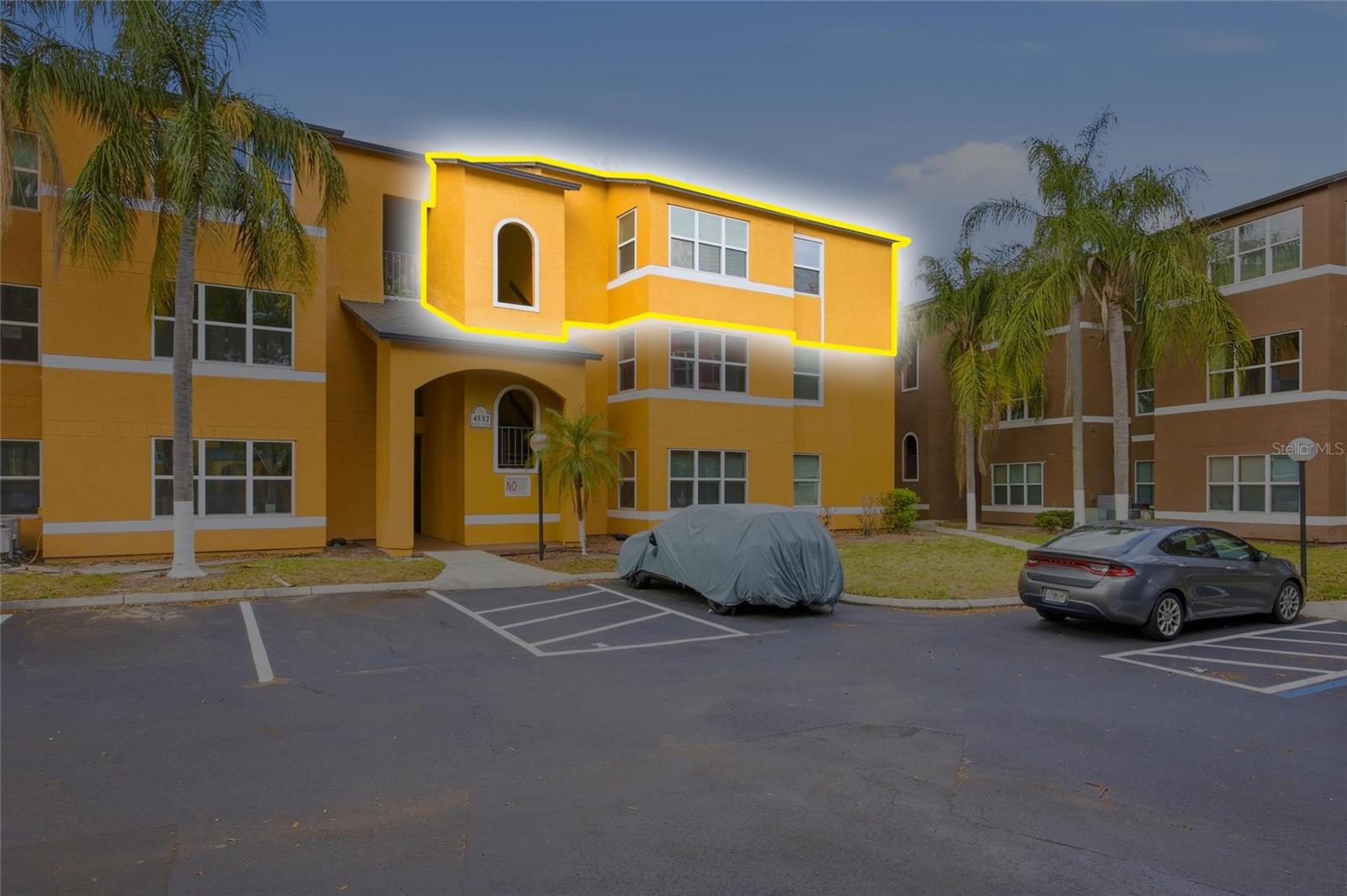 4532 COMMANDER DRIVE 2132