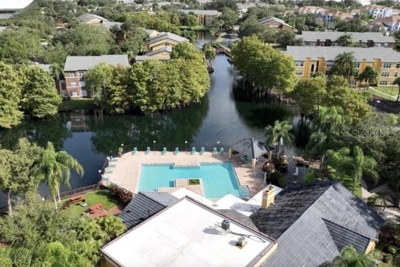 VENETIAN PLACE - Residential