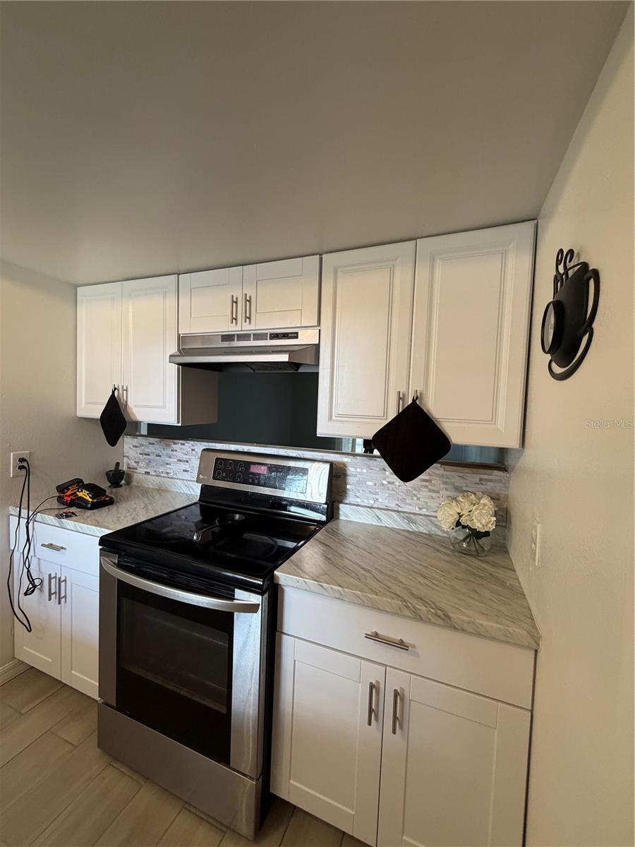 WINTER RUNA - Residential Lease