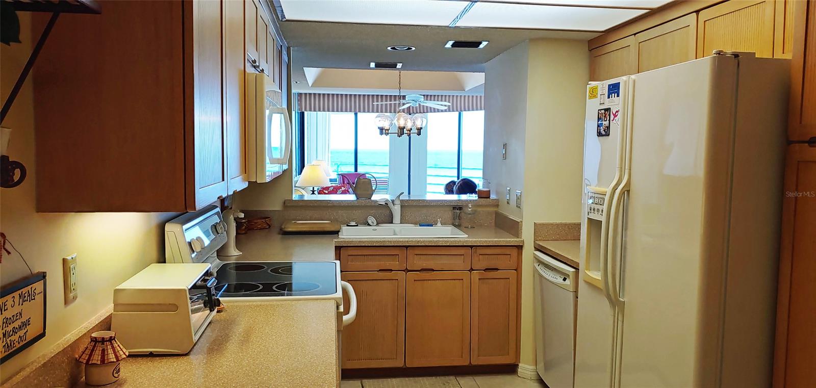 Ebb Tide Condo - Residential