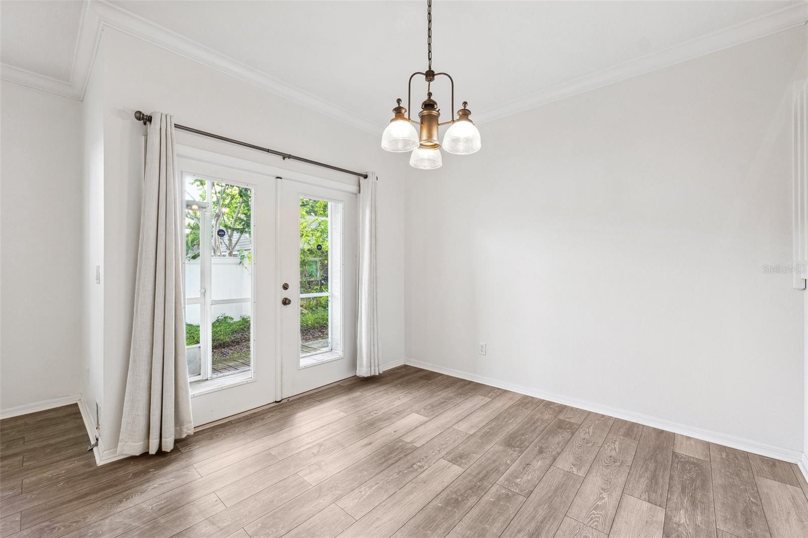 TALL PINE VILLAGE TOWN HOMES - Residential