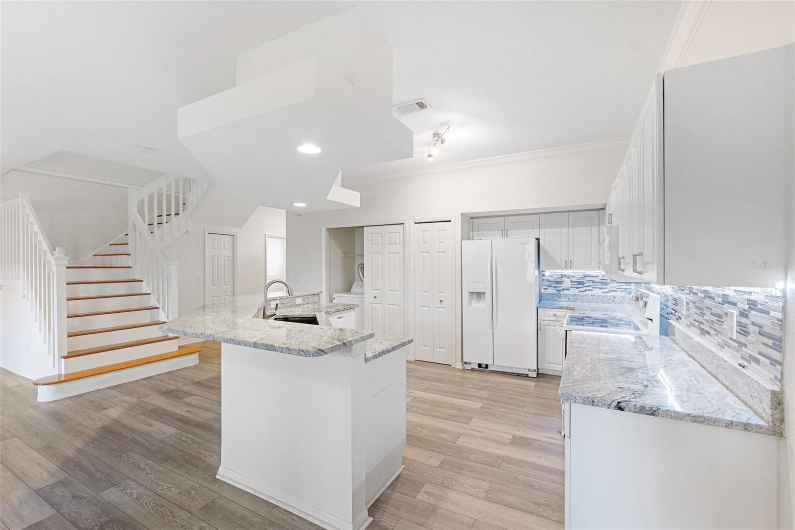 TALL PINE VILLAGE TOWN HOMES - Residential