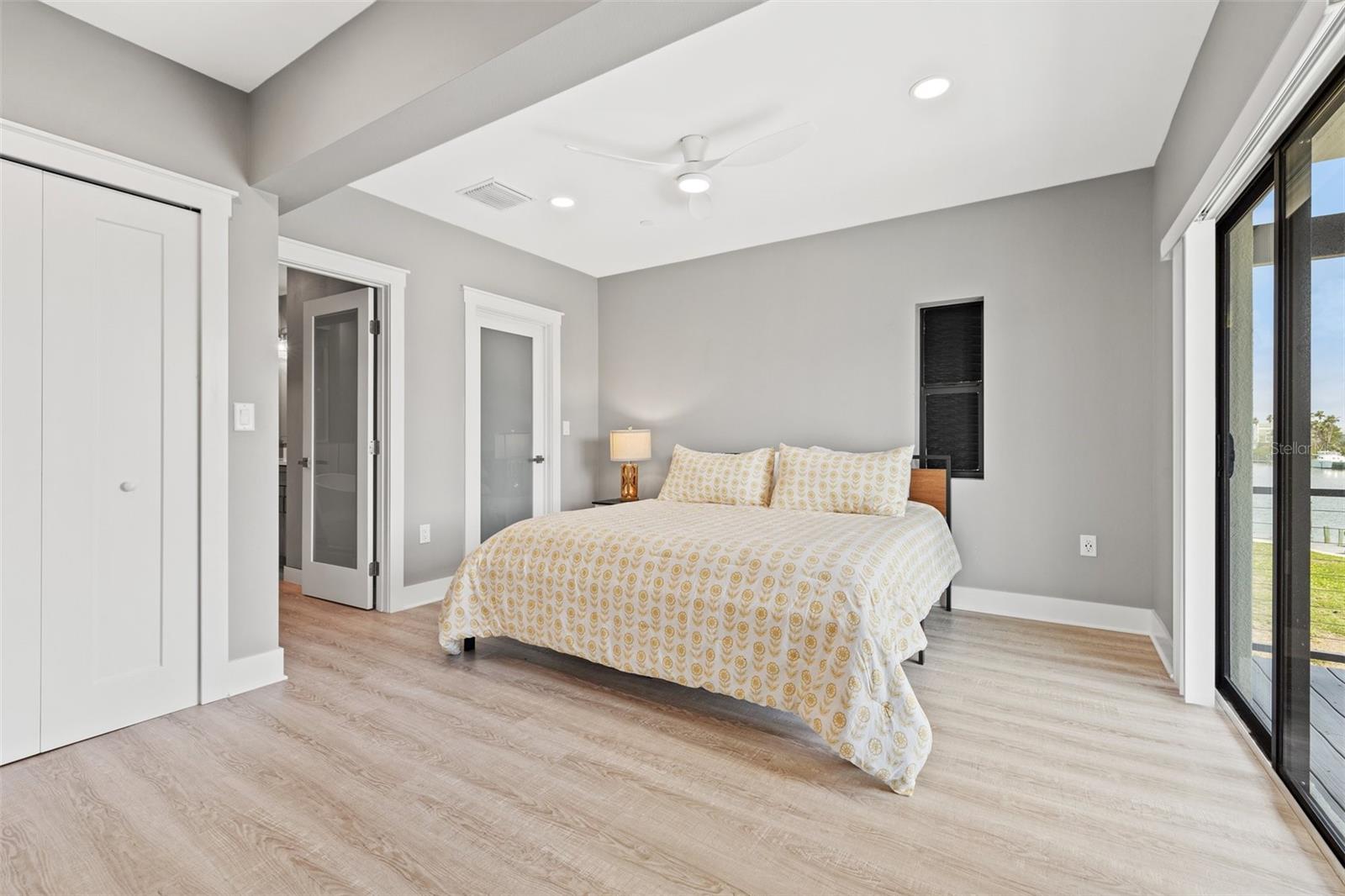 GRIFFITH CAPRI ISLE CONDO UNIT 12400 A - Residential Lease