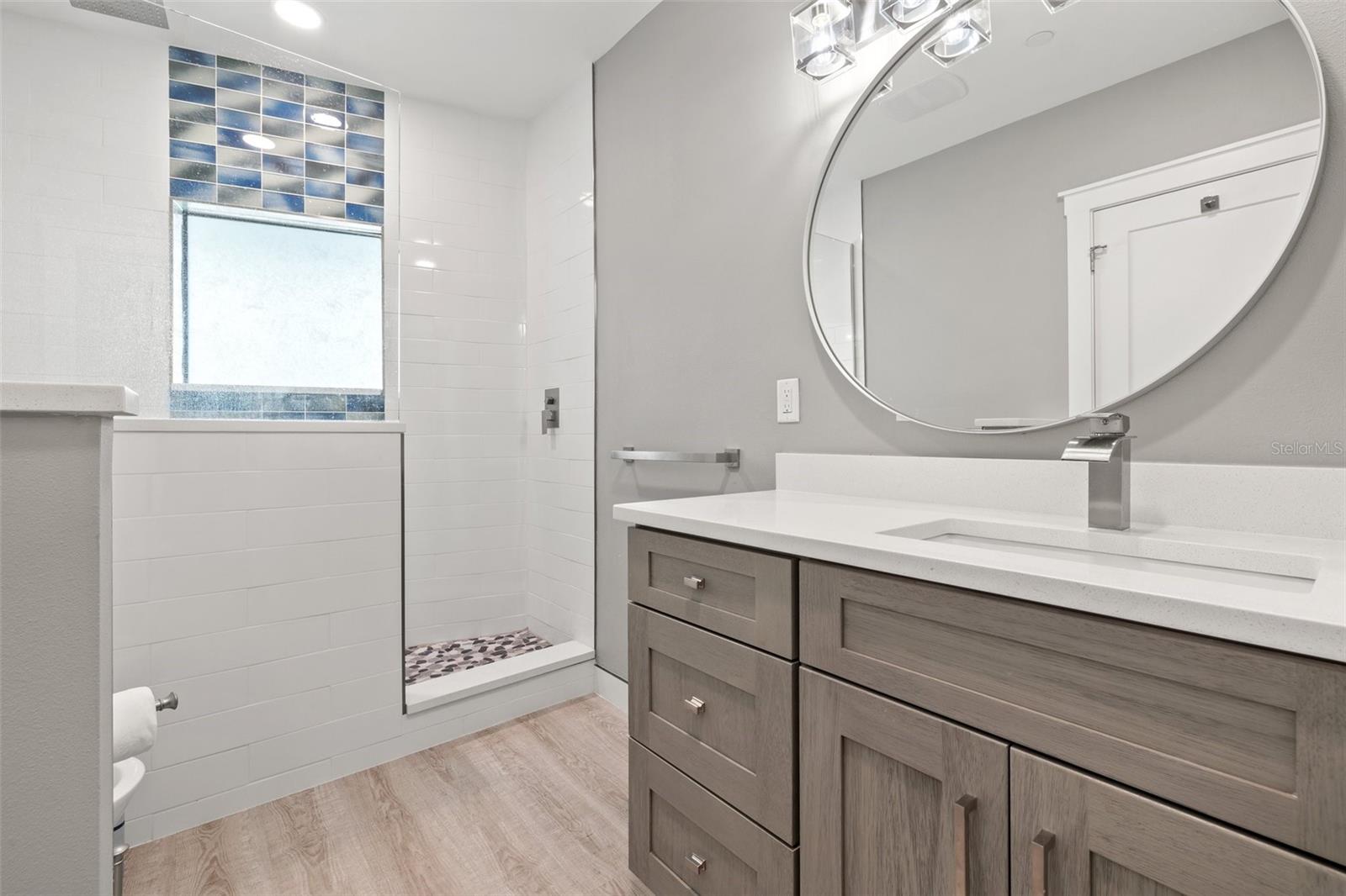 GRIFFITH CAPRI ISLE CONDO UNIT 12400 A - Residential Lease