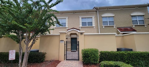 Photo of 2544 Bella Vista Drive, Davenport, FL 33897 (MLS # O6442195)