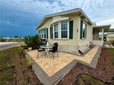 809 S WATERWAY VENICE FL 34285