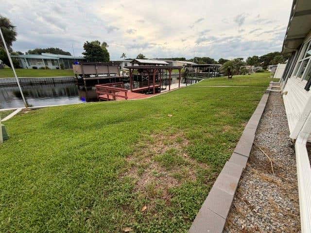 Photo of 1023 Southland Drive, Tavares, FL 32778 (MLS # S5154525)