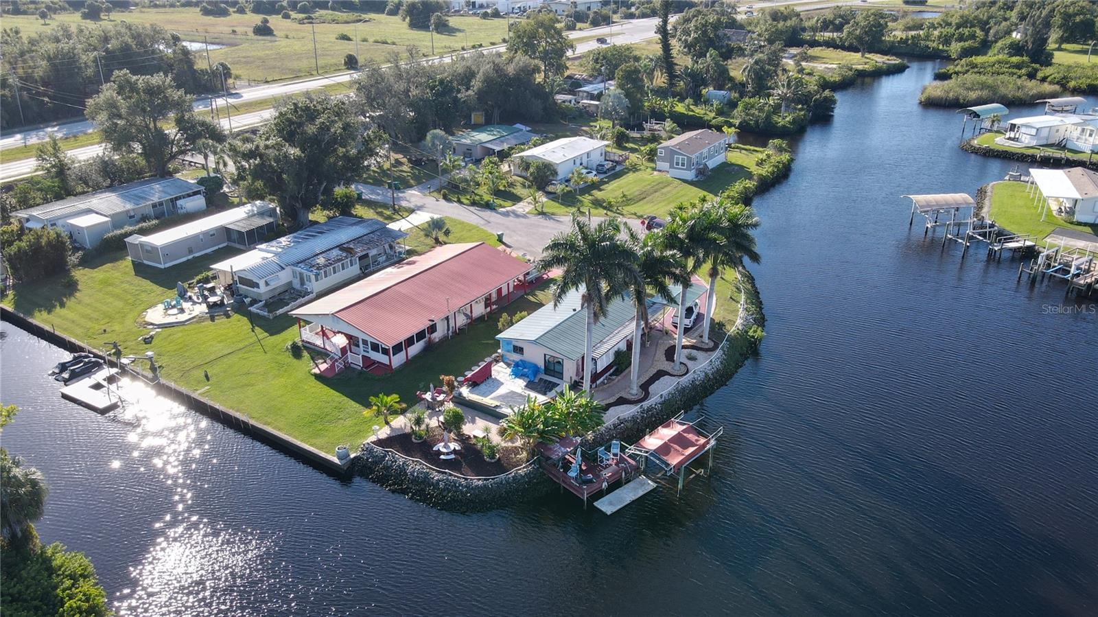 SABAL PALM PARK - Residential