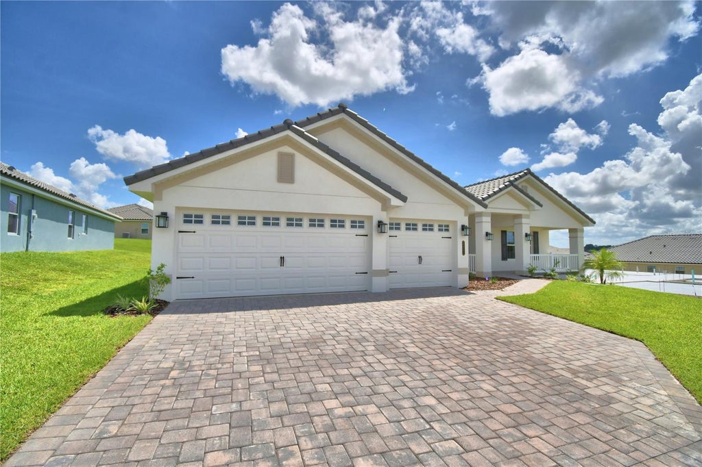 Photo of 4479 Juliana Lake Drive, Auburndale, FL 33823 (MLS # L4965027)
