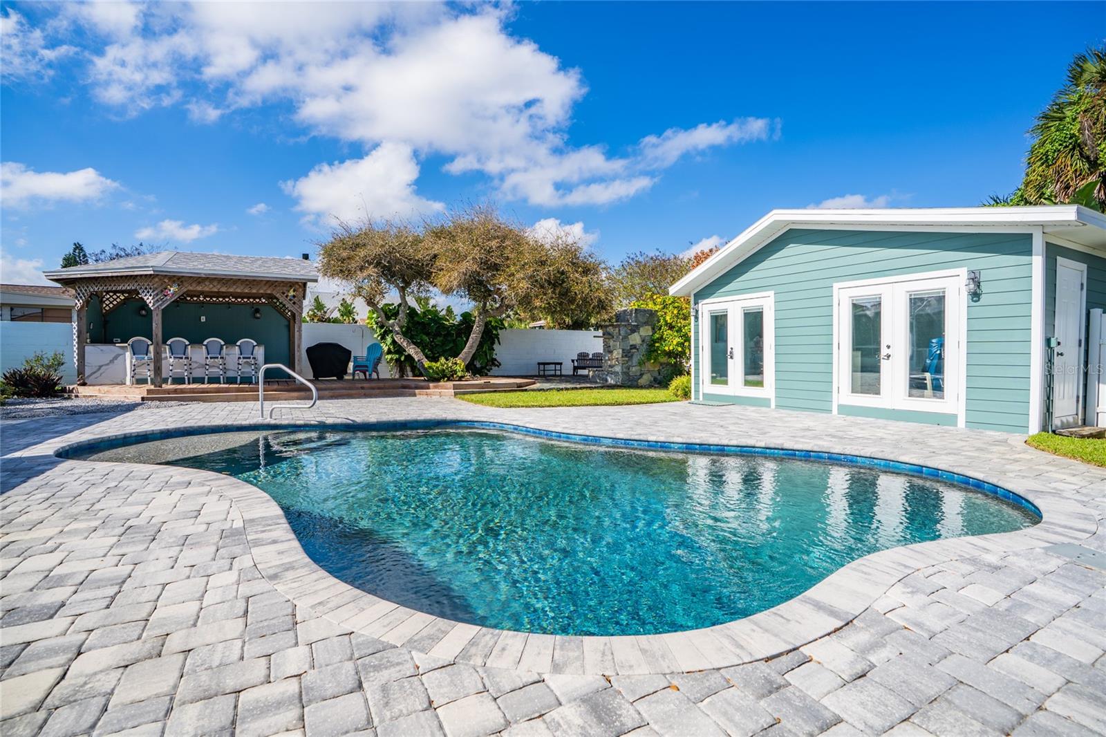 NEW SMYRNA BEACH - Residential