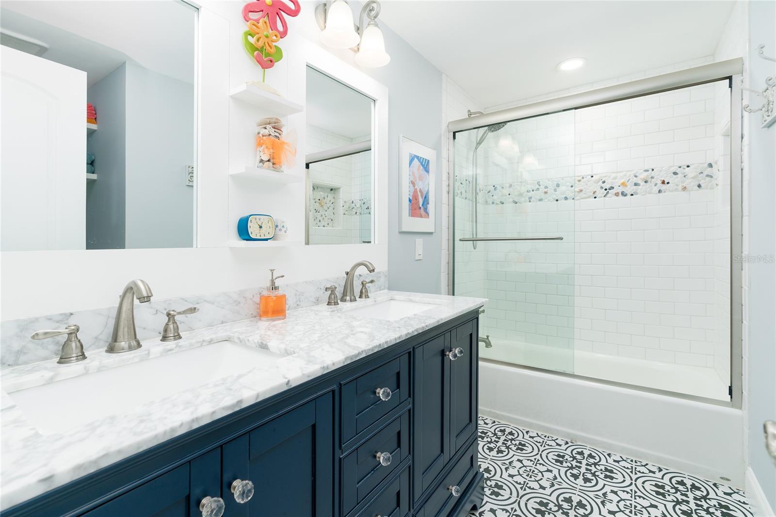 NEW SMYRNA BEACH - Residential