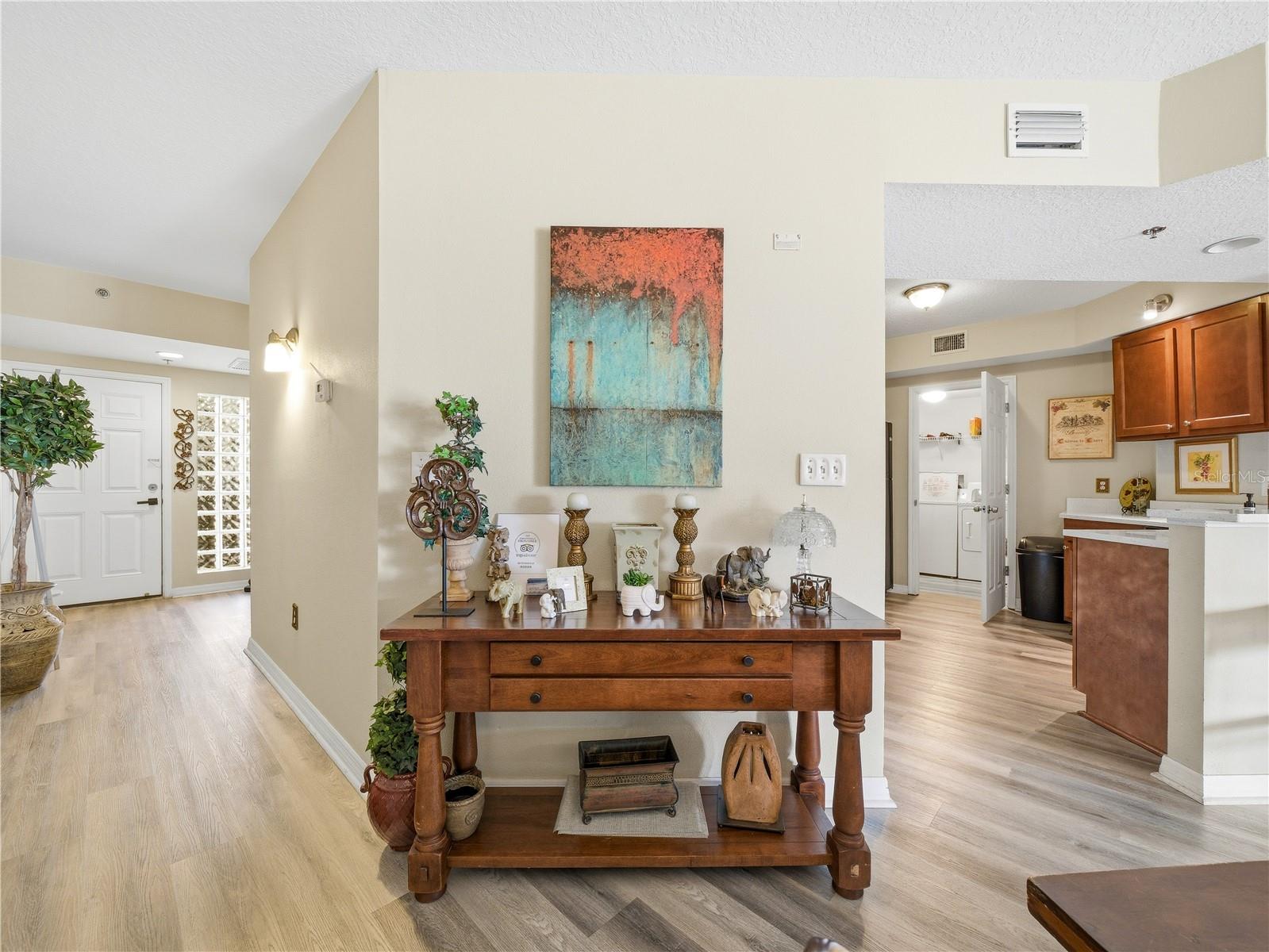 5300 S ATLANTIC AVENUE 3-302