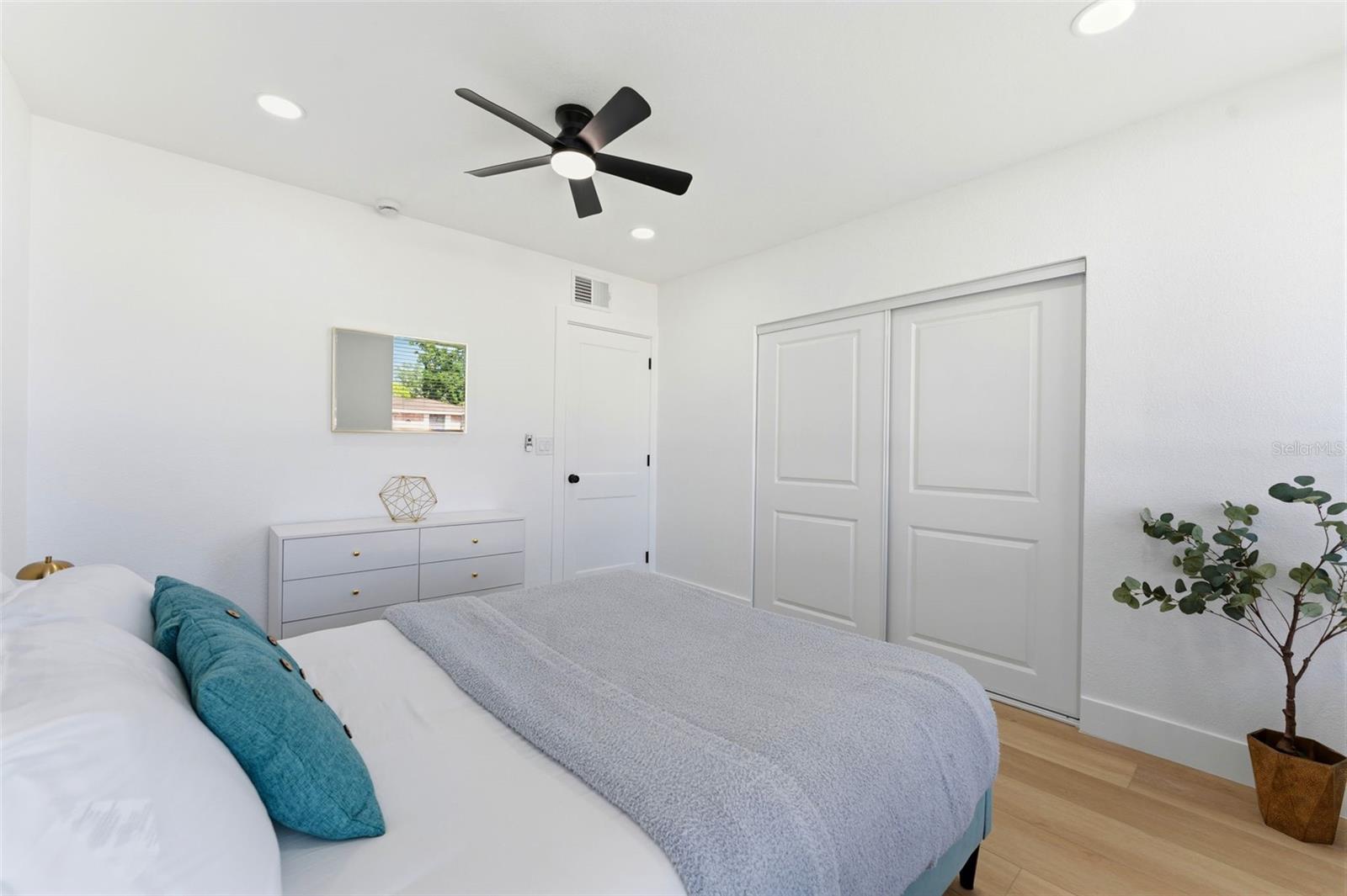 DANA SHORES UN 1 SEC - Residential
