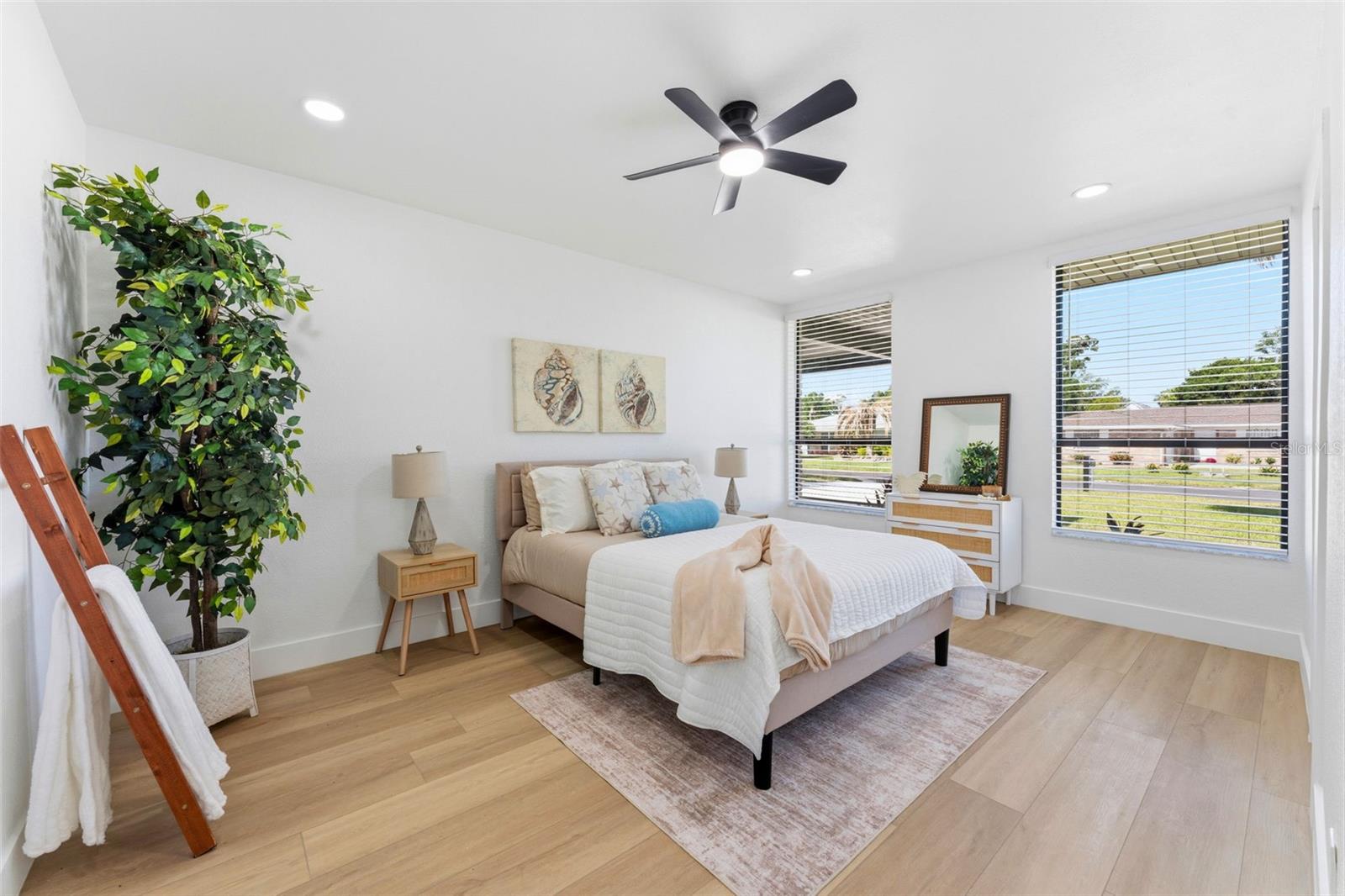 DANA SHORES UN 1 SEC - Residential