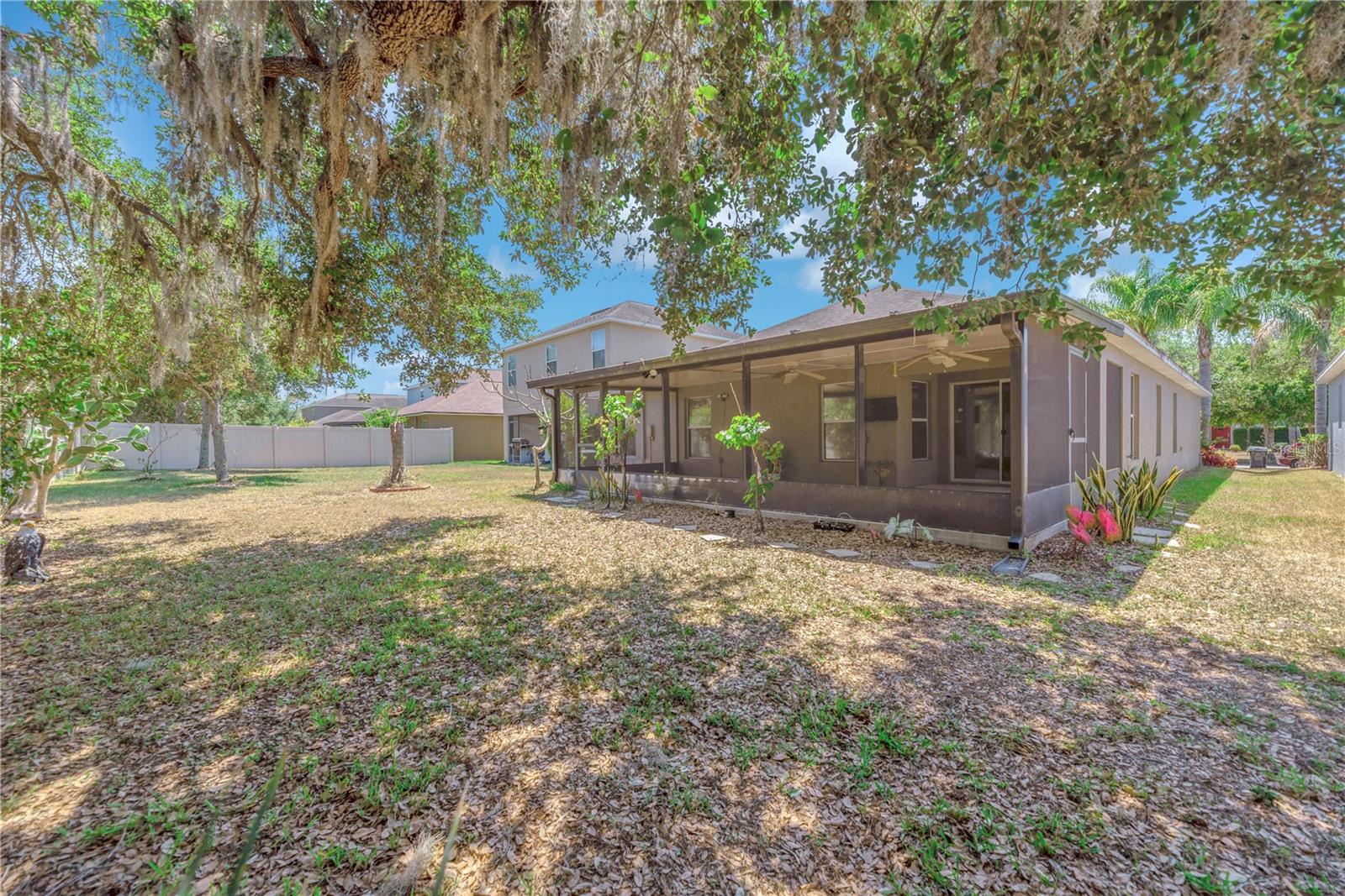 10510 SUMMER AZURE DRIVE