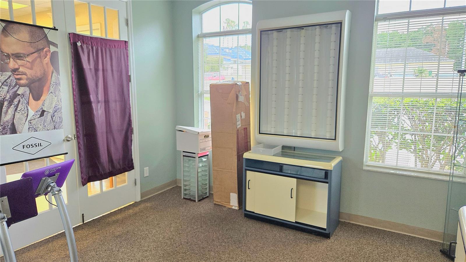 DAUGHTERY ROAD PROFESSIONAL CENTER 03 - Commercial Lease