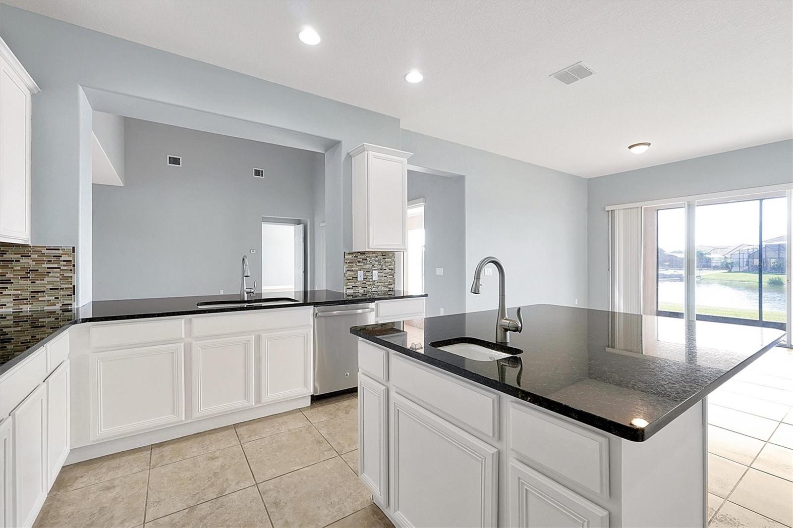 BELLALAGO PH 6H & 6I - Residential